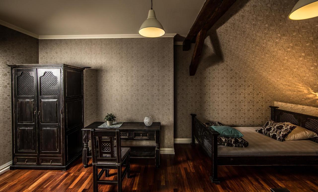 Mily Mlyn Apartment Lubrza  ภายนอก รูปภาพ