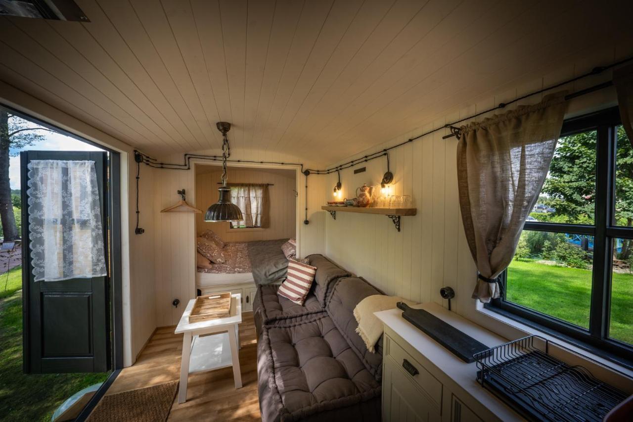 Mily Mlyn Apartment Lubrza  ภายนอก รูปภาพ