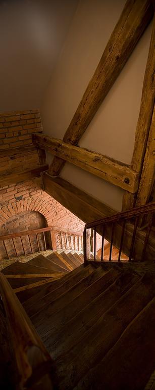 Mily Mlyn Apartment Lubrza  ภายนอก รูปภาพ